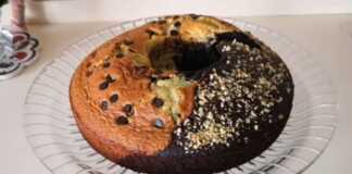 δυο κεικ σε ένα καλουπι