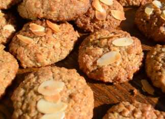 μπισκοτάκια βρωμης