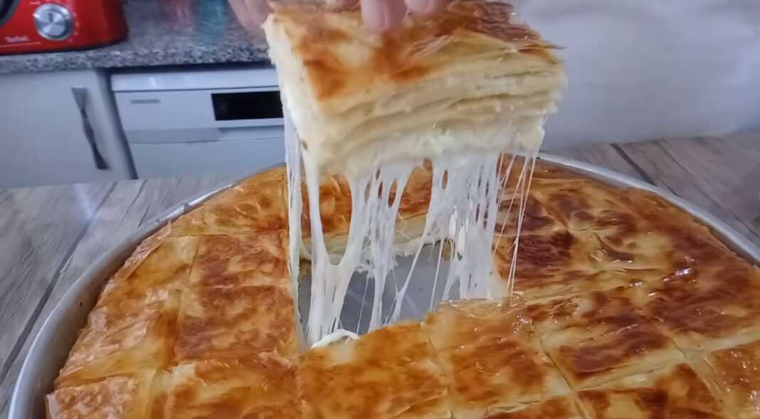 πίτα με τυριά