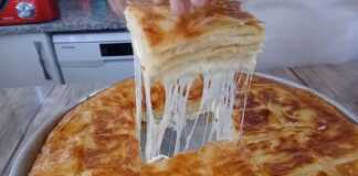 πίτα με τυριά