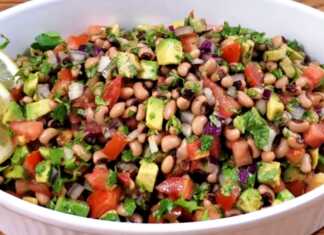 Σαλάτα με μαυρομάτικα φασόλια