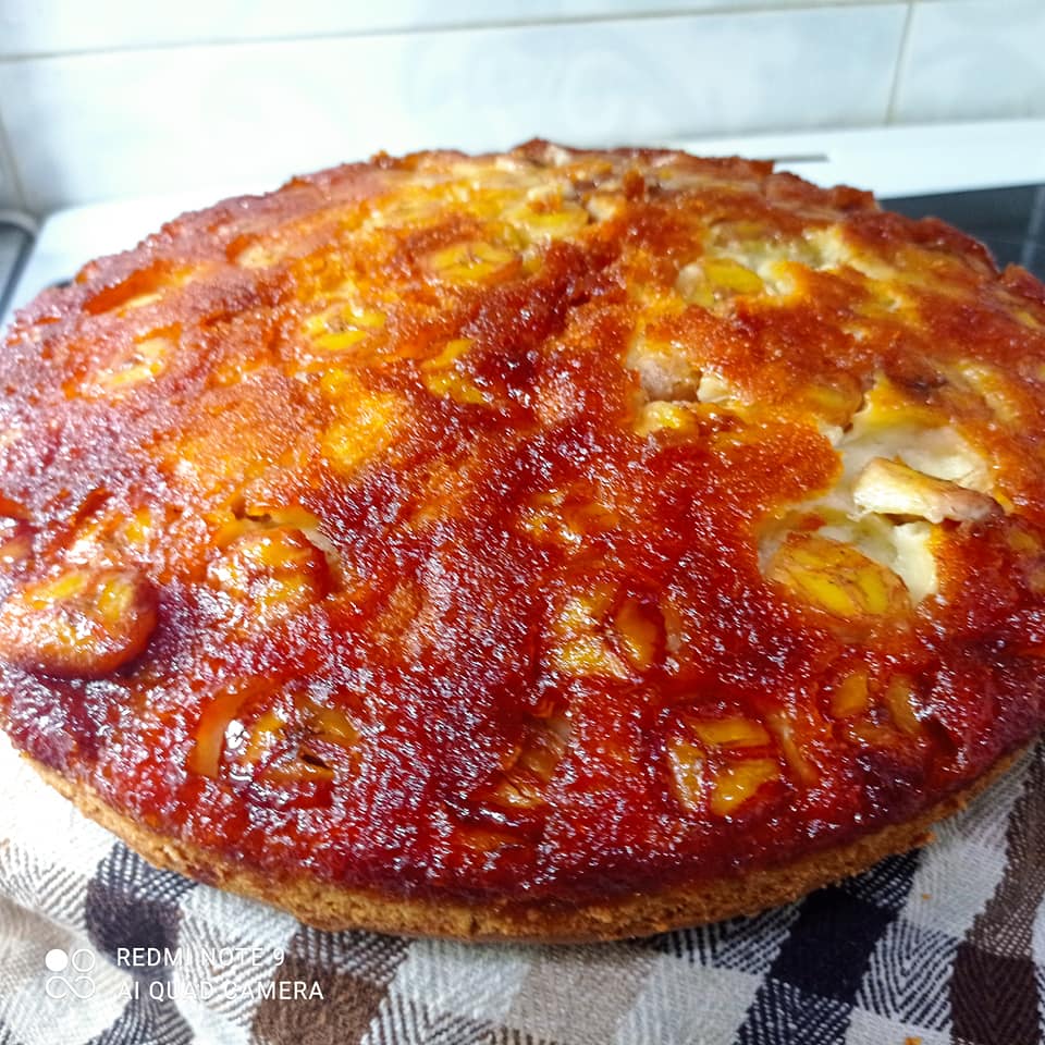 Καραμελωμένο κέικ μπανάνας Καραμελωμένο κέικ μπανάνας