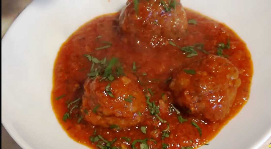 Κεφτεδάκια με σάλτσα Κεφτεδάκια με σάλτσα