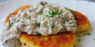 Πατατομπιφτέκια με σάλτσα μανιτάρια