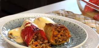 Ψημετες πιπεριές με κιμα και ρυζι