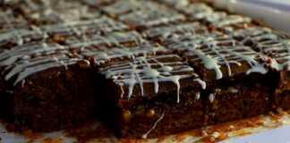 κέικ με μαρμελάδα