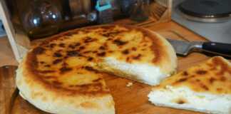 Απίστευτο Τυρόψωμο με πάτατα Τυρόπιτα με φέτα και πατατες