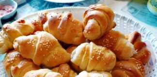 Τα τυροπιτάκια κρουσανάκια Τυροπιτάκια κρουσανάκια