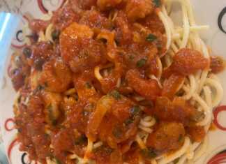 Μακαρόνια με σάλτσα Γαρίδες