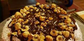 Κεικ Φουντουκιού με σοκολάτα