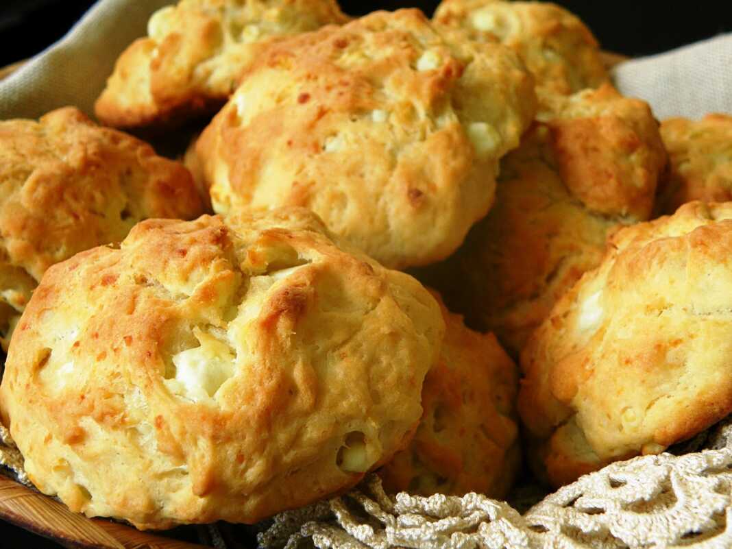 TiropsomaAtomika Ατομικά Τυρόψωμα