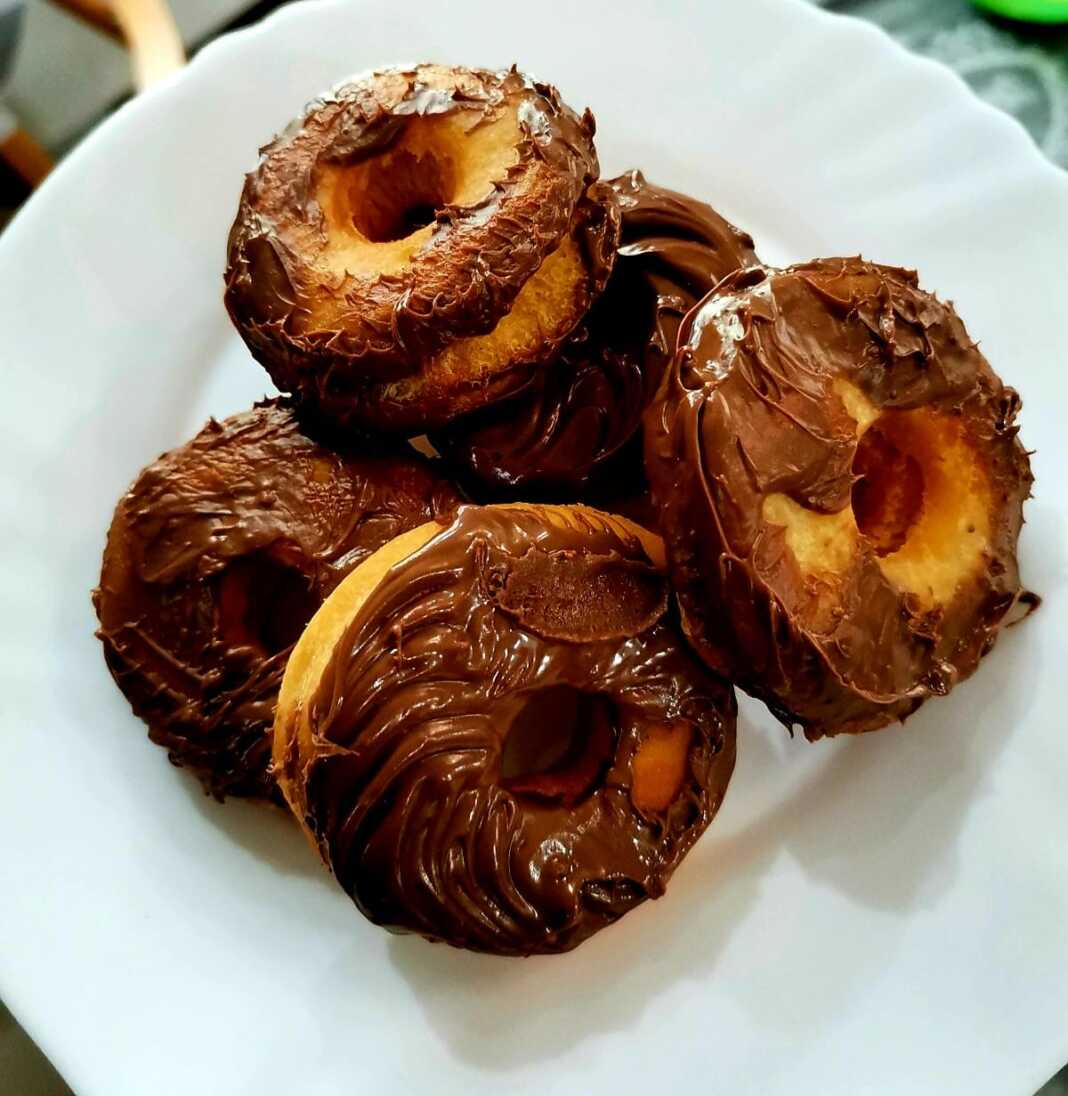 Ντόνατς με σοκολάτα