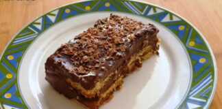 γλυκό σοκολάτας ψυγείου