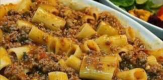 Ζυμαρικά με μοσχαρίσιο κιμά και τυρί τσένταρ