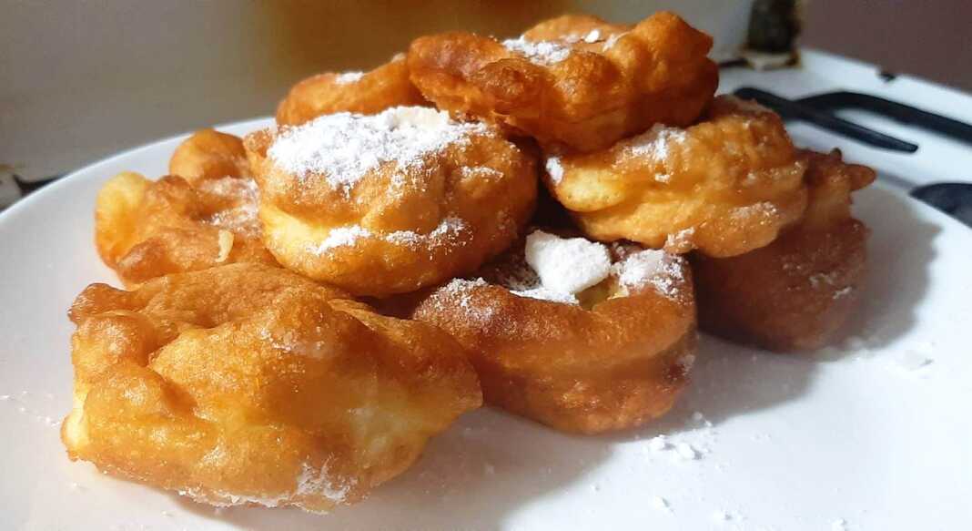 tiganites Τηγανίτες