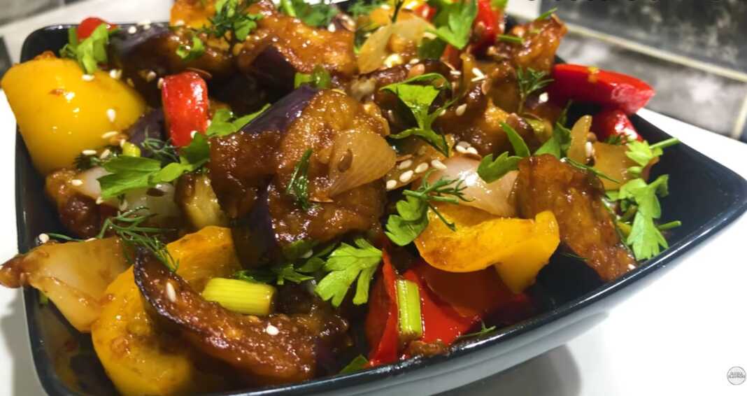 Αρωματική μελιτζάνα με λαχανικά και γλυκιά σάλτσα