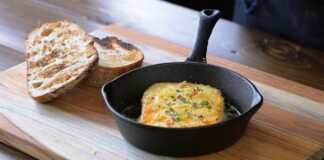 Τηγανιτή φέτα με Μέλι πικάντικο