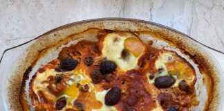 Κοτόπουλο ή χοιρινό ή λουκανικο στο πήλινο