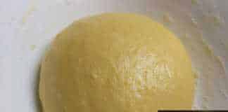 κρουασανάκια με μαρμελάδα