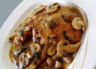 Ζουμερά σκαλοπίνια χοιρινά με πλούσια σάλτσα μανιταριών, σ