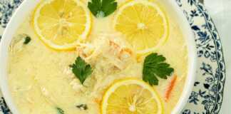 Κοτόσουπα βελουτέ αυγολέμονο