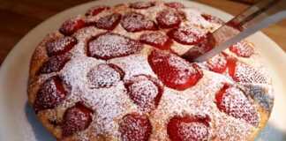 Γρήγορο και εύκολο κέικ φράουλας