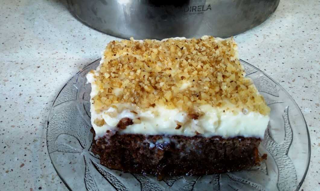 poutigka01 Πουτίγκα με κρέμα