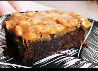 Κέικ Σνίκερς