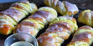 Τυροκούλουρα με γεύση λεμονιού