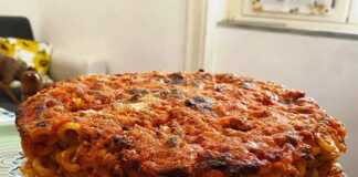 Τούρτα Φούρνου Ζυμαρικών με μία γέμιση όνειρο και μπεσαμέλ….ΜΑΓΕΙΑ Μακαρονάδα Φούρνου με τυρια και μπεσαμελ