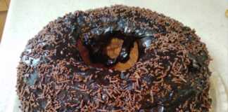 Κέικ με Τρούφα Σοκολάτας…Πεντανόστιμο αφράτο και λαχταριστό Κέικ με Τρούφα σοκολάτας