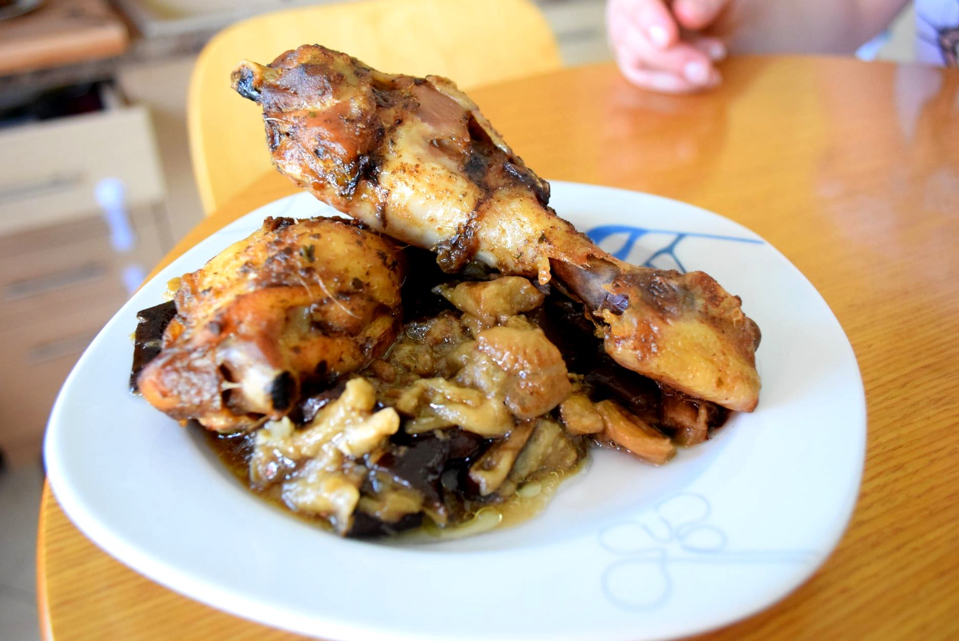 Kopanakia Κοπανάκια με μελιτζάνες ψητές