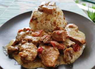 Κοτόπουλο με σως σόγιας και ανανά