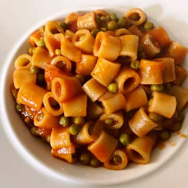 ZimarikaArakas Ζυμαρικά με αρακά