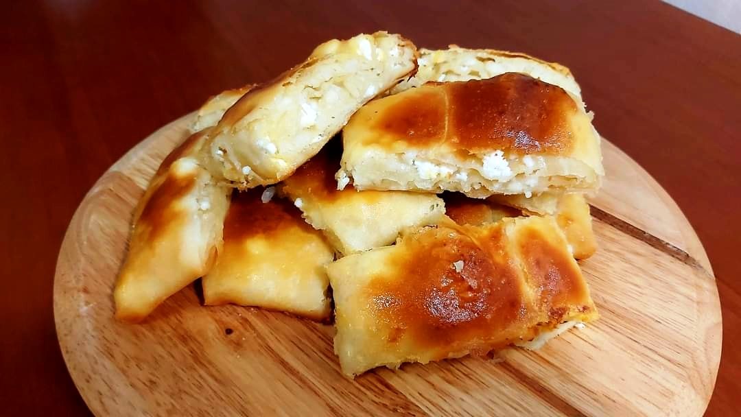 afratiTiropita αφράτη τυρόπιτα