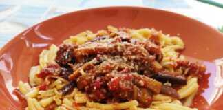 φλωμάρια με μελιτζάνες