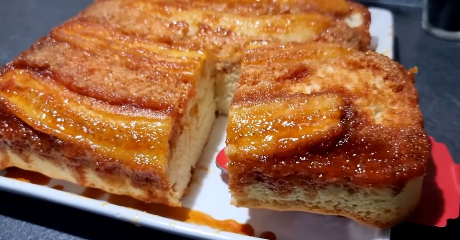 keikKaramelaMpanana κέικ μπανάνας με καραμέλα