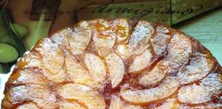 Ανάποδο Κέικ ροδάκινου με σιρόπι Kέικ ροδάκινου