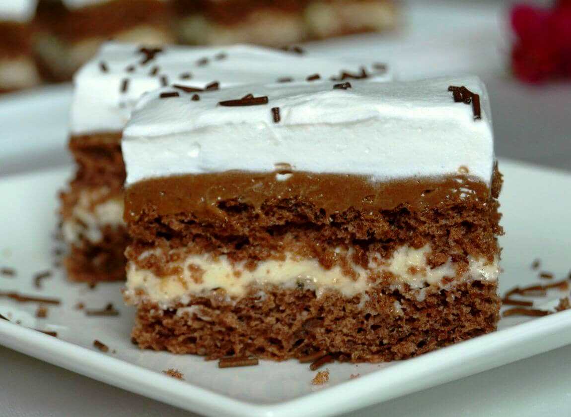 kremasokolatasVanilia Πάστα σοκολάτα με κρέμα βανίλιας