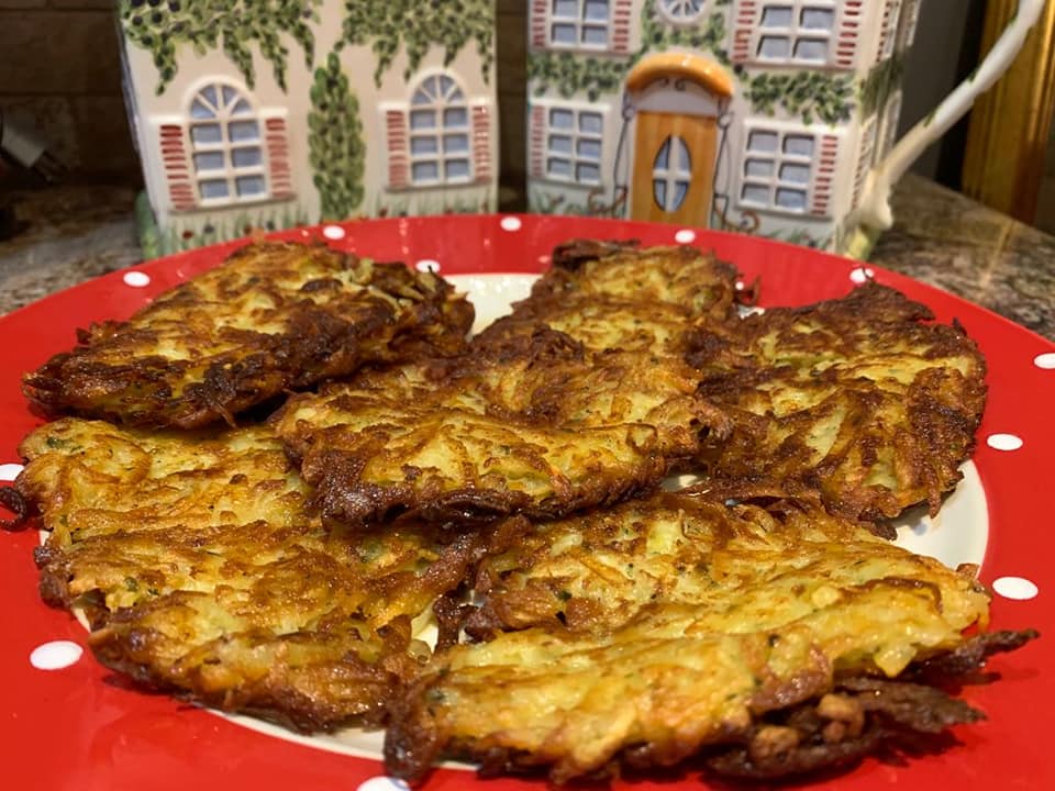 patatokeftedes hpw Πατατοκεφτέδες (Pancakes)