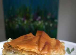 Σπανακόπιτα με έτοιμο φύλλο