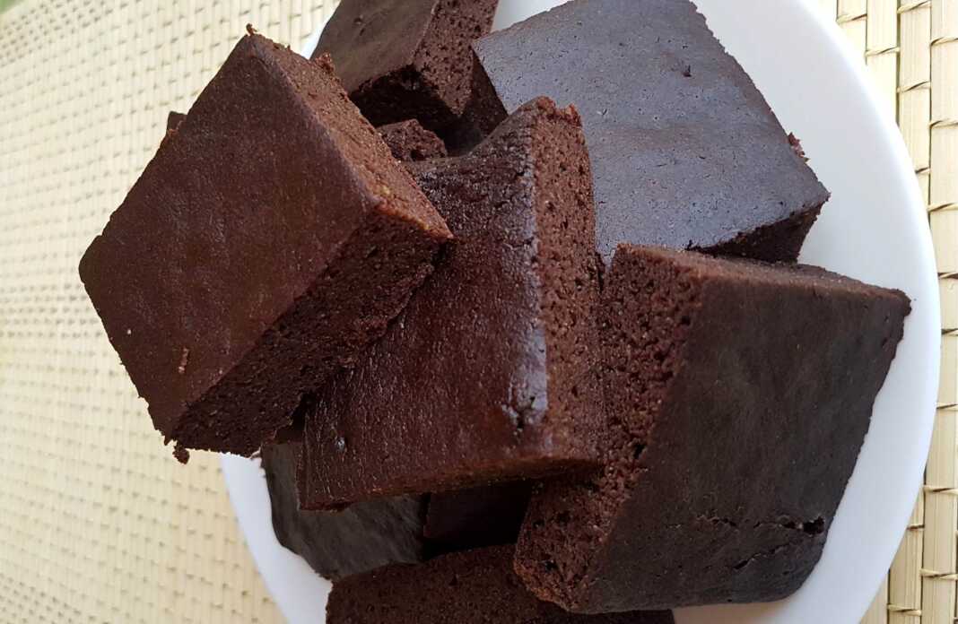 SokolatokeikKolokithakia Σοκολατοκέικ με κολοκυθακια