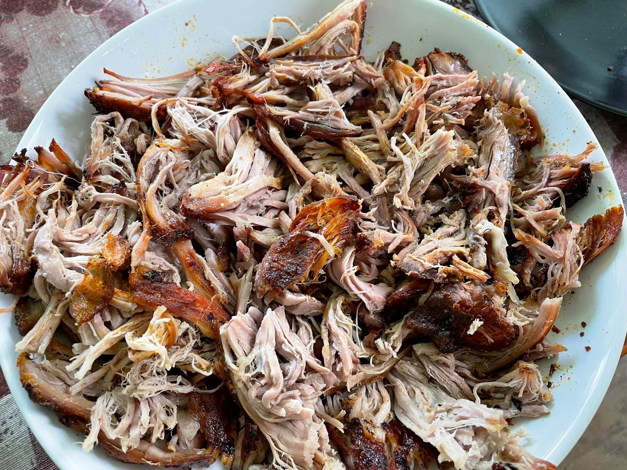 Xoirino Kreas Τραβηγμένο Χοιρινό