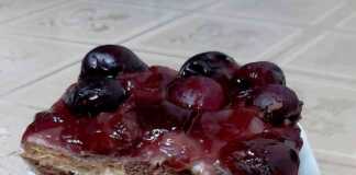 γιαουρτογλυκό με μπισκότα