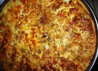 Μια πρωτότυπη και πλούσια συνταγή για πατάτες ογκρατέν που συνδυάζονται με ζουμερό κιμά και στρώσεις από λαζάνια