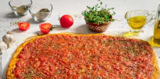 Ψωμί με ντομάτα