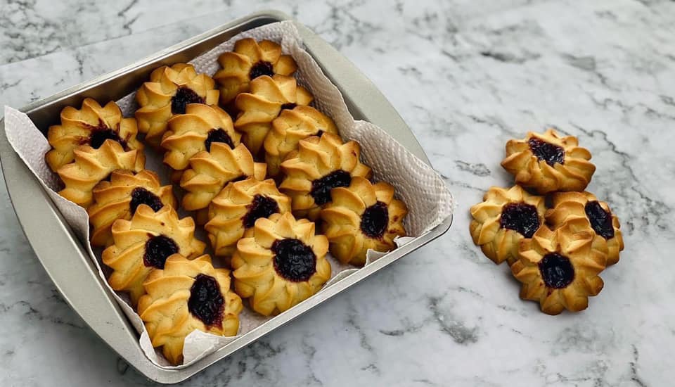 ptifour Μπισκότα με βούτυρο και μαρμελάδα