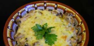 Κοτόπουλο με μανιτάρια και κρέμα γάλακτος