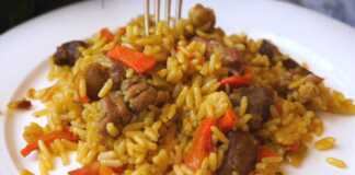 Χοιρινό με ρύζι στο φούρνο μέσα σε σακούλα