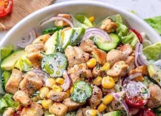 Πράσινη σαλάτα με υπέροχο ντρέσινγκ